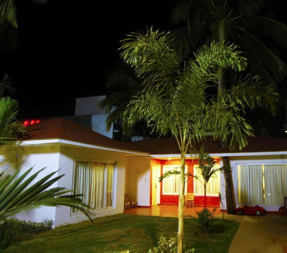 Paparazzi Resort Baga Exterior photo